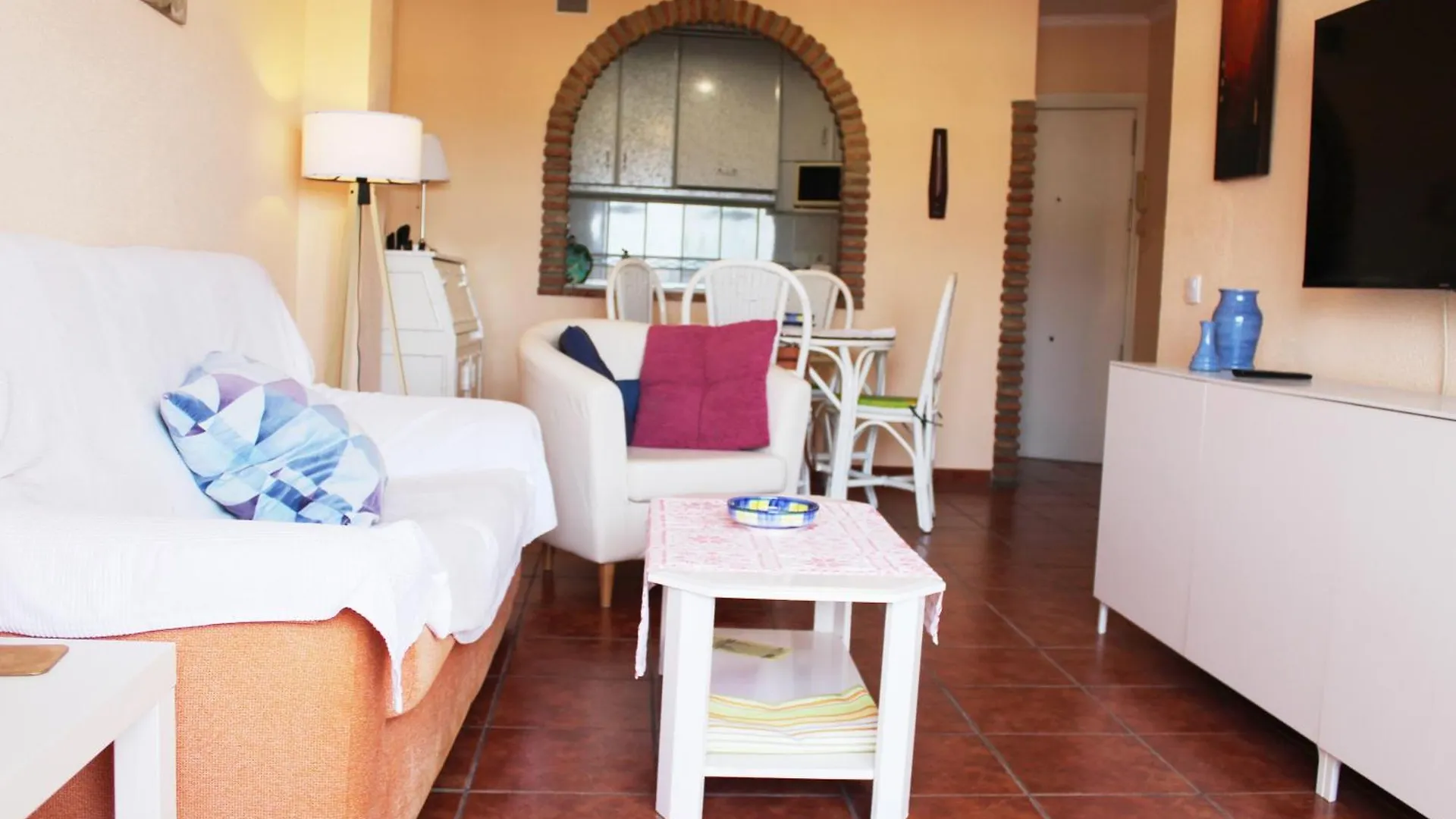 Apartment M & M Neptuno Torrecilla Beach Nerja